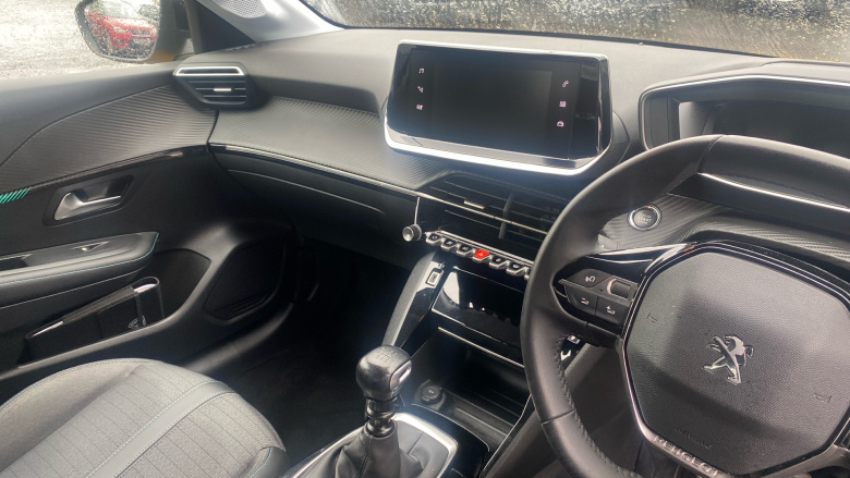 Peugeot 208 1.2 PureTech 100 Allure Premium + 5dr Petrol Hatchback